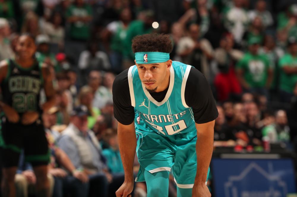 而易建联 而易建联